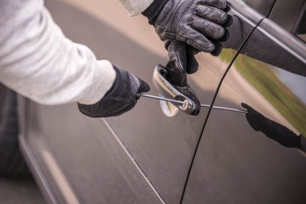 Possédez-vous l’un des dix modèles de voiture les plus volés au Canada? Voici ce que vous pouvez faire.